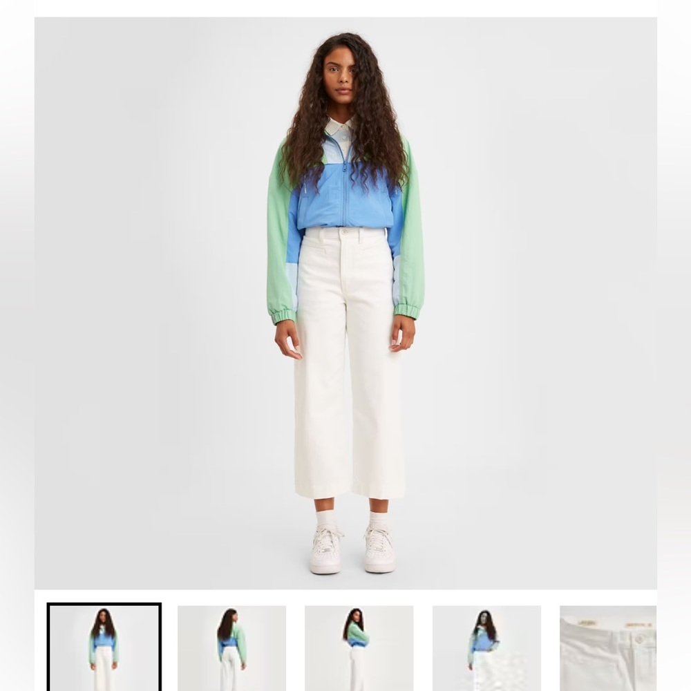 Levi’s Ribcage Wide Leg Crop NWT